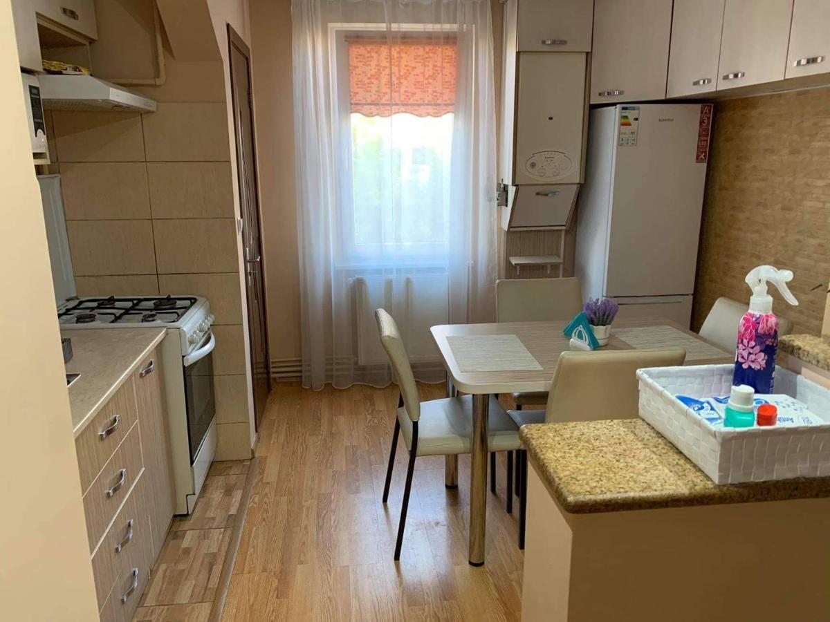 Vlad'S Apartment Тиргу-Муреш Екстер'єр фото